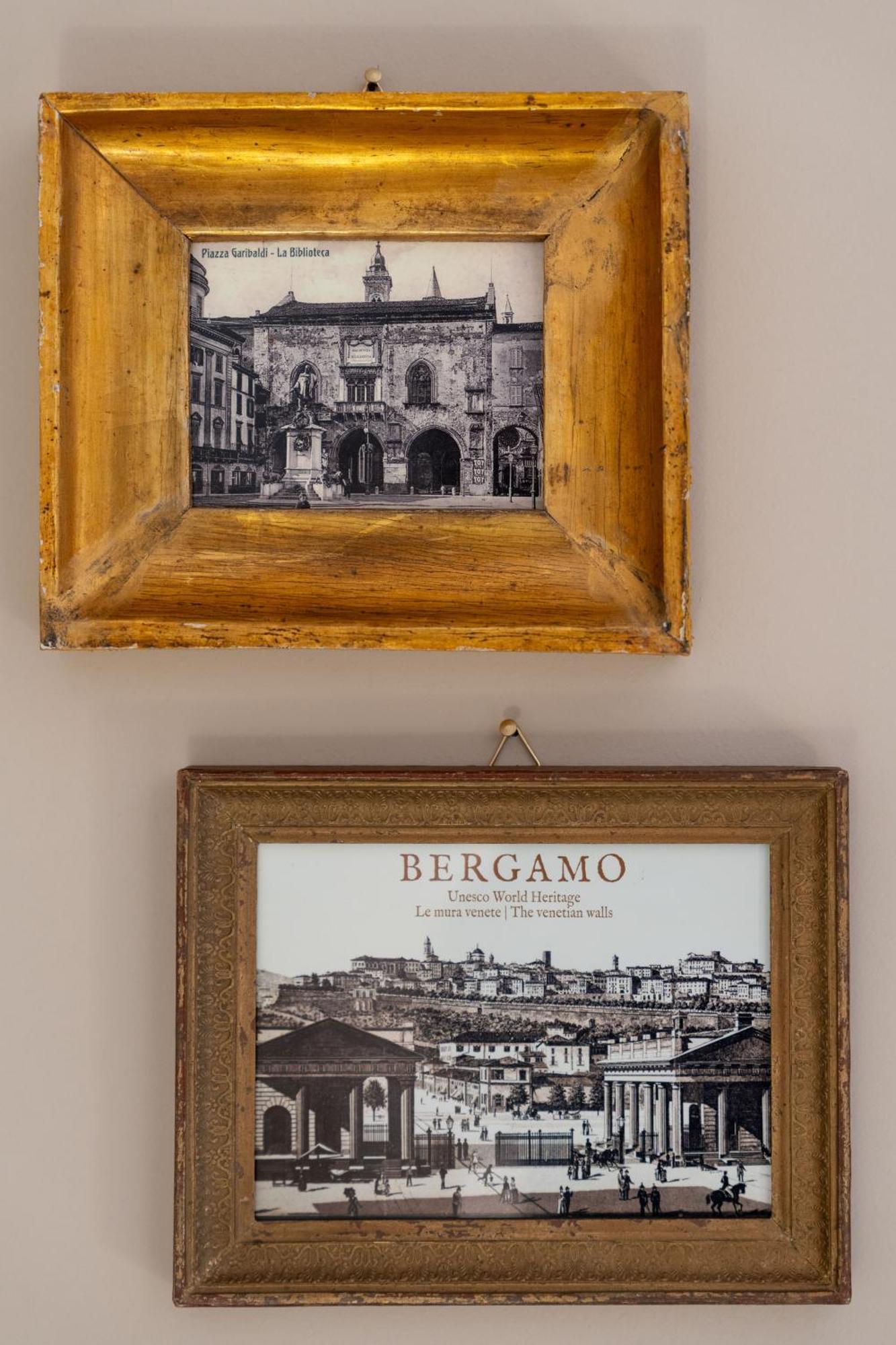 La Farfalla Blu - Boutique Apartment Bergamo Bagian luar foto