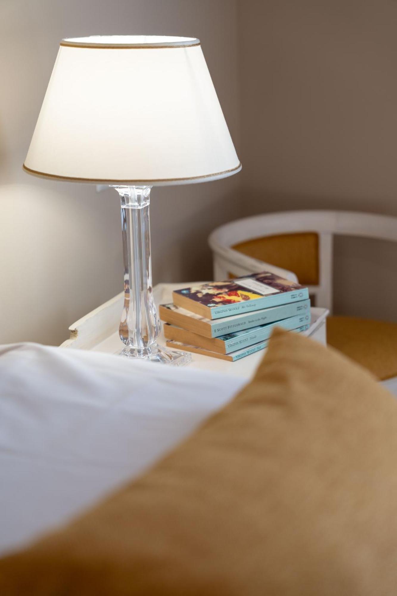 La Farfalla Blu - Boutique Apartment Bergamo Bagian luar foto